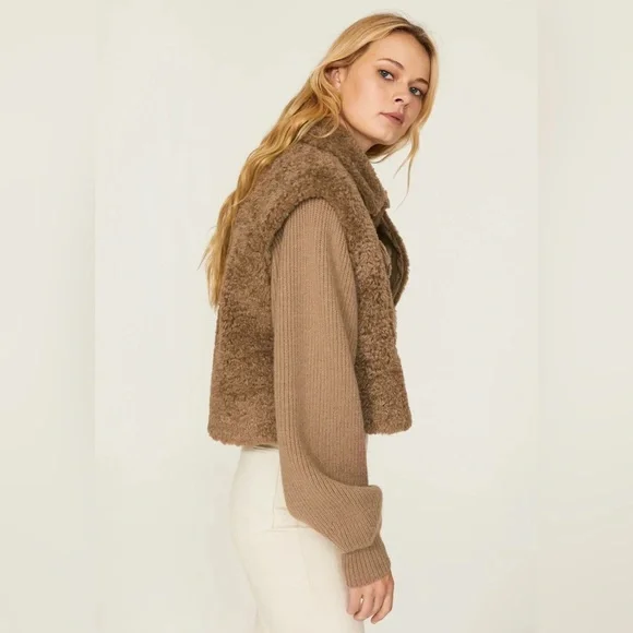 Maje Belia Faux Fur Jacket in Brown NWT Size 40 Large - Picture 3 of 10